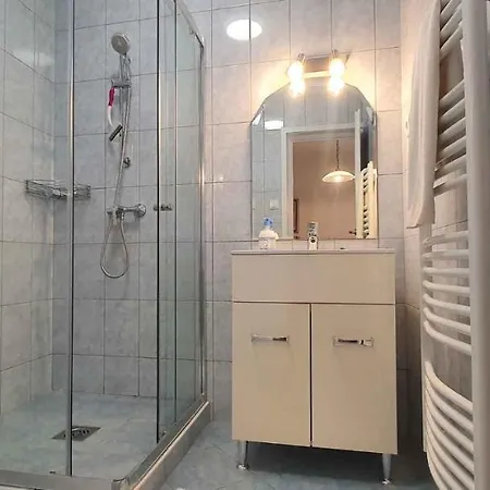 In - Balaton 39648 *