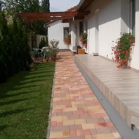 In - Balaton 39648 Hébergement de vacances *